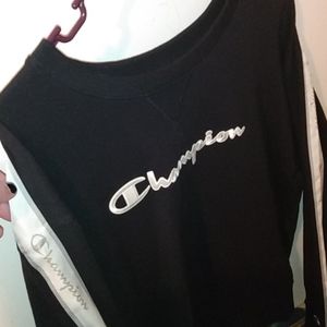 Champion Black Sweater/Crew Neck
